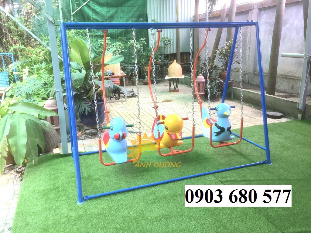 Xích đu 3 con thú 3 chỗ ngồi cho trẻ em mầm non giá cực SỐC